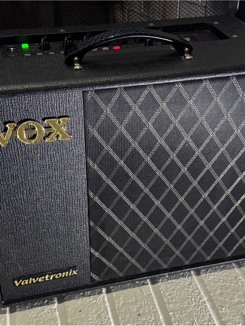VOX Valvetronix VT40X 40W 1x10 Guitar Modeling Combo Amp - Tested Working